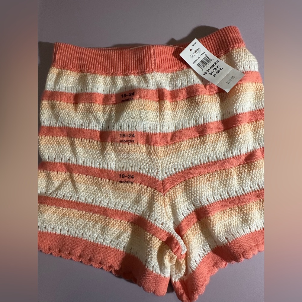 GAP Baby Sweater in Coral and Cream - Bin 11